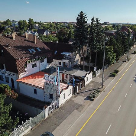 Mueller'S 1 Apartment Siofok Ngoại thất bức ảnh