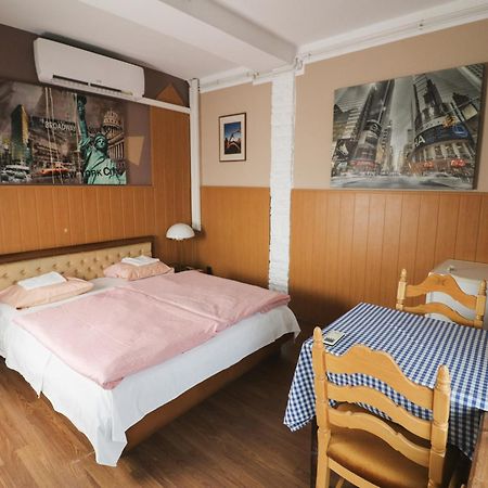 Mueller'S 1 Apartment Siofok Ngoại thất bức ảnh