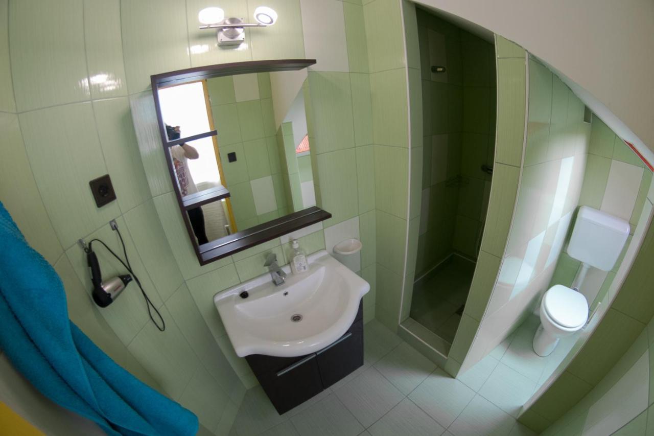 Mueller'S 1 Apartment Siofok Ngoại thất bức ảnh