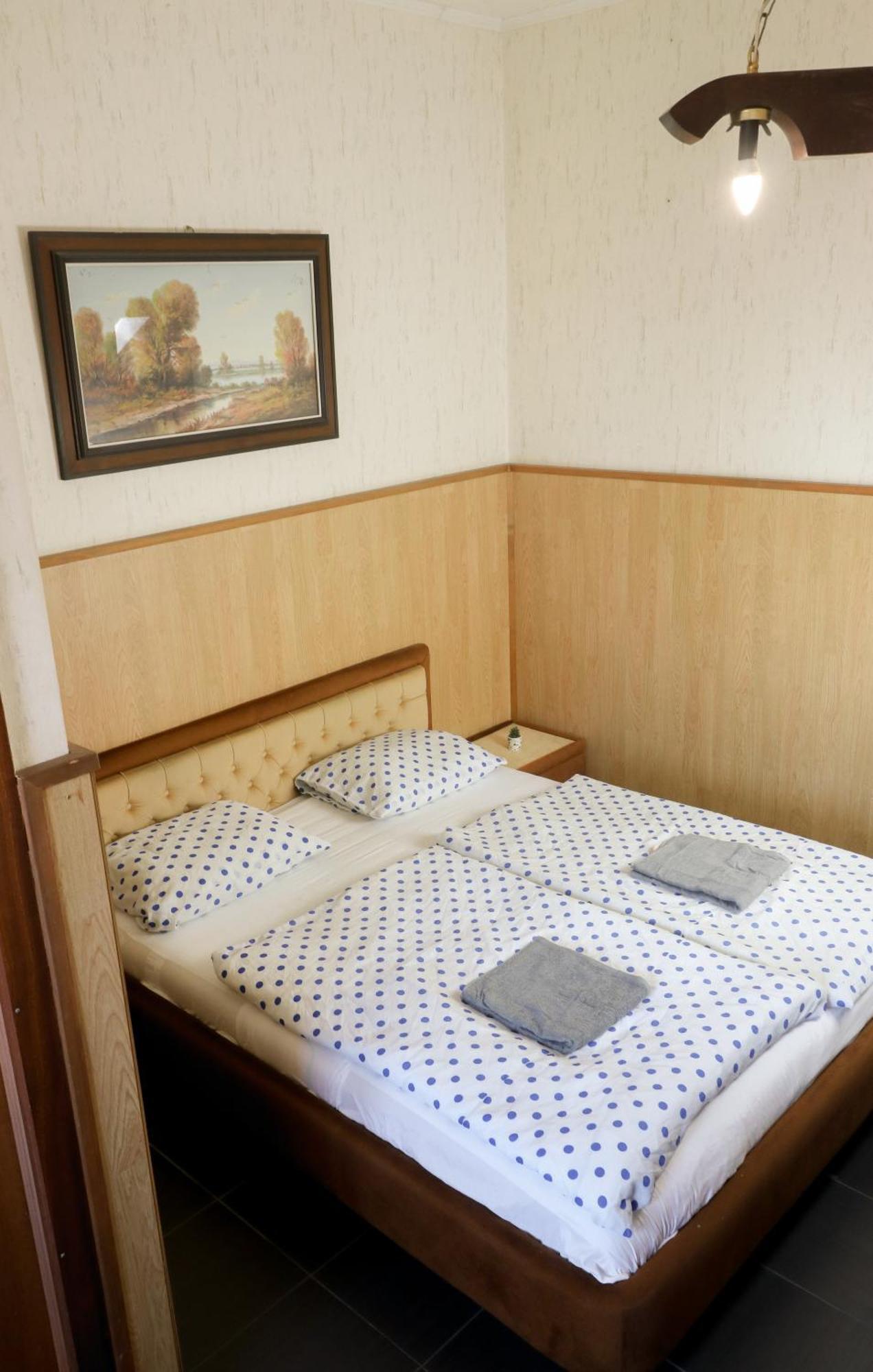Mueller'S 1 Apartment Siofok Ngoại thất bức ảnh